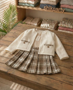 کت و دامن کودکانه